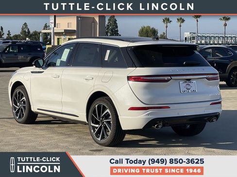 New 2026 Lincoln Corsair Grand Touring AWD/4WD image 4