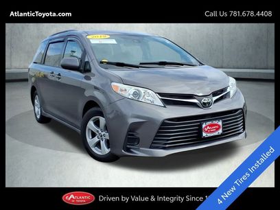 Certified 2019 Toyota Sienna LE