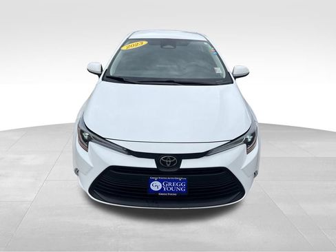 Used 2023 Toyota Corolla LE FWD image 10