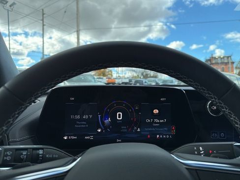 New 2026 Chevrolet Traverse LT image 36