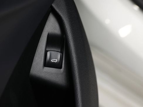 Used 2020 BMW 840i 840i Convertible 2D w/ M Sport Package image 10