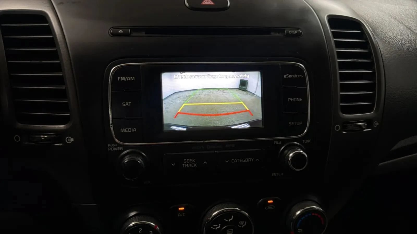 Used 2015 Kia Forte LX w/ Popular Package FWD image 14