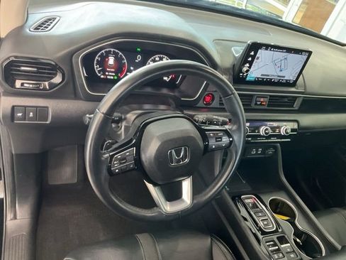 Certified 2023 Honda Pilot Touring image 8
