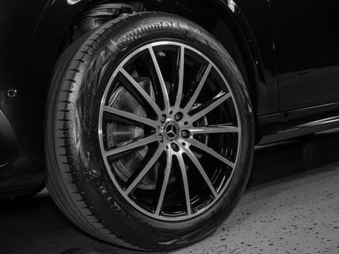 New 2025 Mercedes-Benz GLS 450 4MATIC image 33
