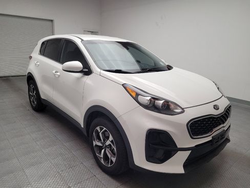 Used 2020 Kia Sportage LX image 13