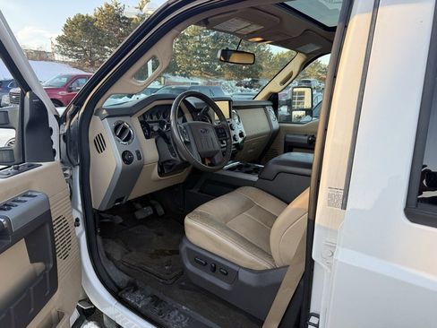 Used 2013 Ford F350 Lariat w/ Chrome Pkg image 6