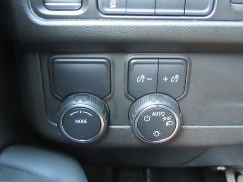 Used 2024 Chevrolet Tahoe Premier image 44