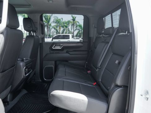 Used 2025 Chevrolet Silverado 2500 LTZ w/ LTZ Premium Package AWD/4WD image 37