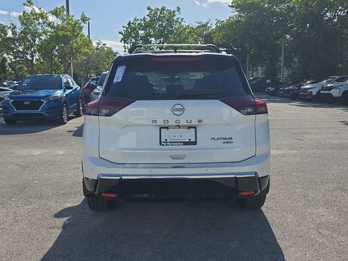 New 2026 Nissan Rogue Platinum w/ Platinum Premium Package AWD/4WD image 6