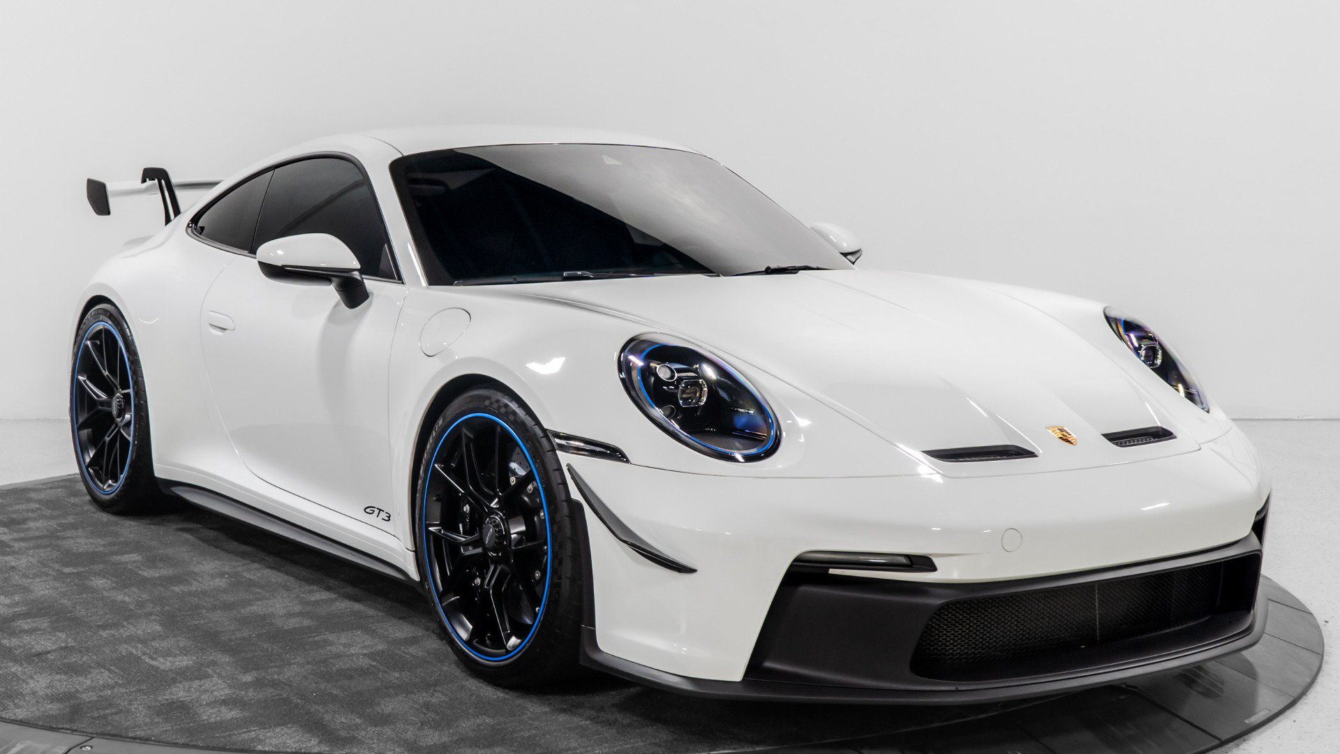 Used 2022 Porsche 911 GT3 RWD image 12