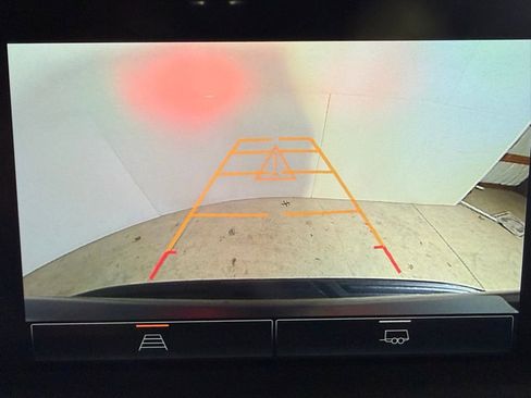 Used 2024 GMC Yukon SLT image 20