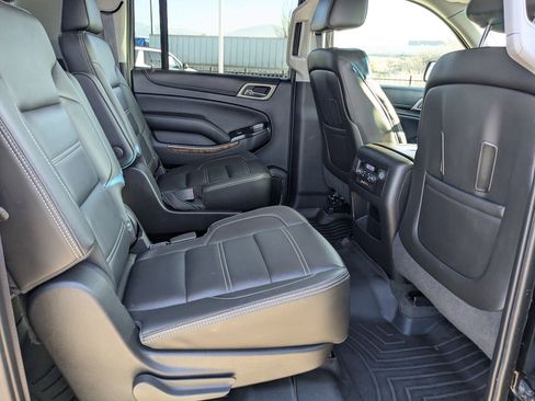 Used 2015 GMC Yukon XL Denali w/ Touring Package image 18