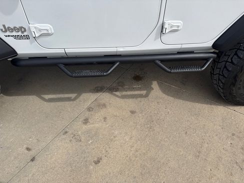 Used 2021 Jeep Wrangler Sport w/ Sun And Sound Package image 13