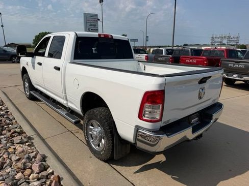 Used 2023 RAM 2500 Tradesman AWD/4WD image 8
