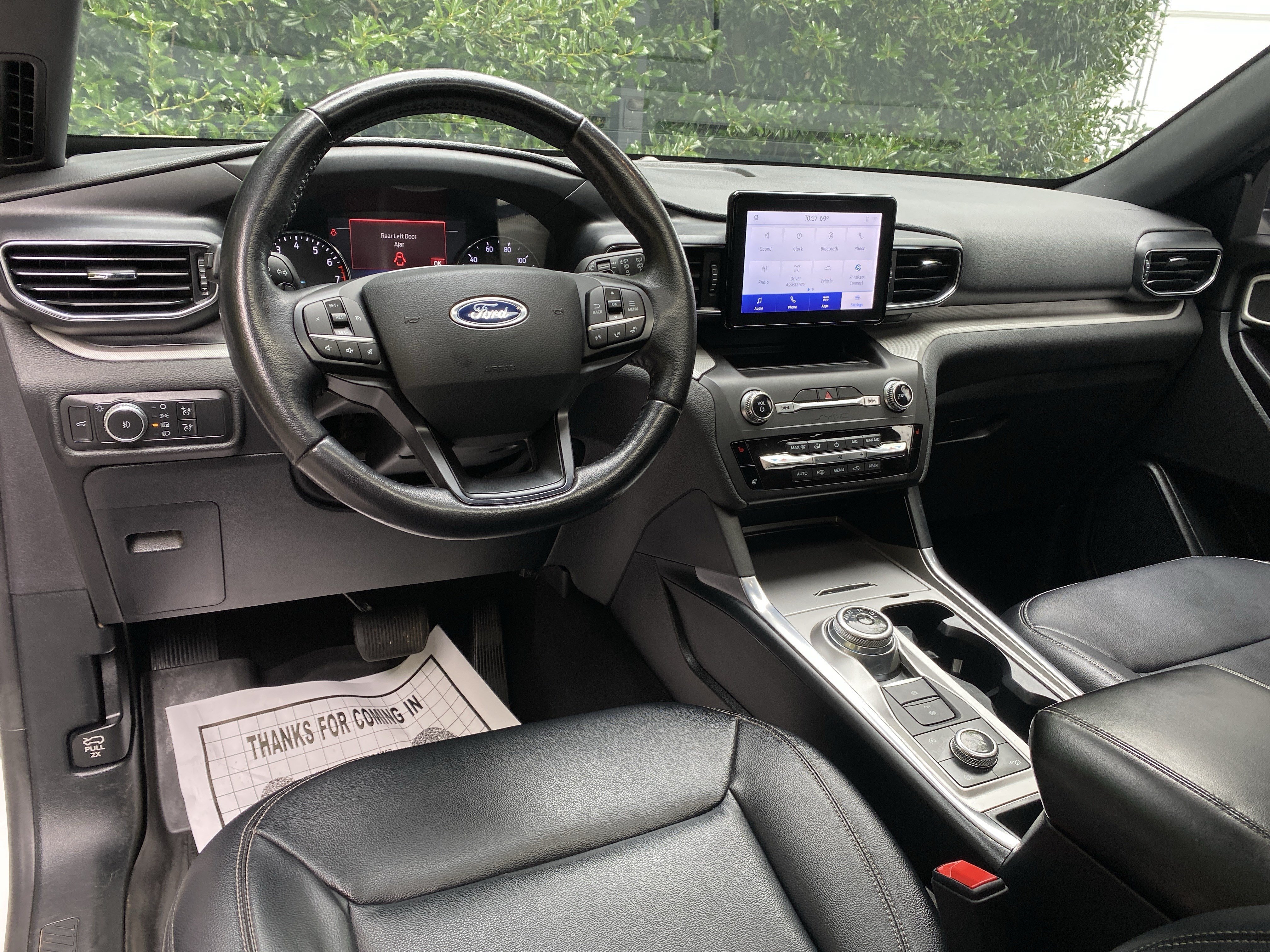 Used 2020 Ford Explorer XLT w/ Equipment Group 202A AWD/4WD image 33