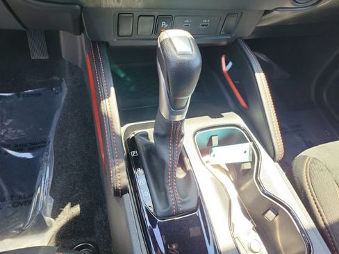 Used 2024 Nissan Frontier PRO-4X w/ Technology Package image 22