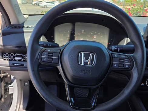 Used 2025 Honda Accord SE image 26