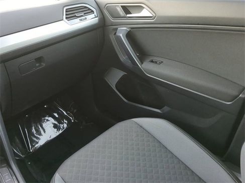 Certified 2021 Volkswagen Tiguan S image 14