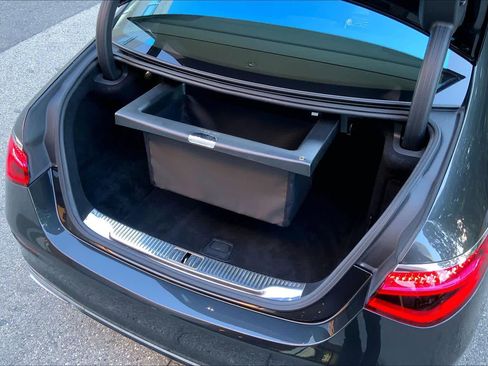 Certified 2023 Mercedes-Benz S 580 4MATIC Sedan image 32