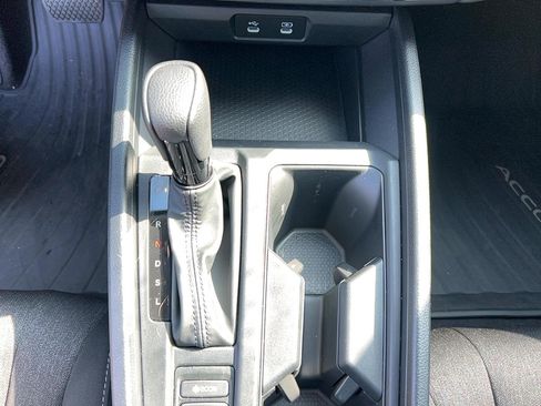 Used 2024 Honda Accord EX image 19