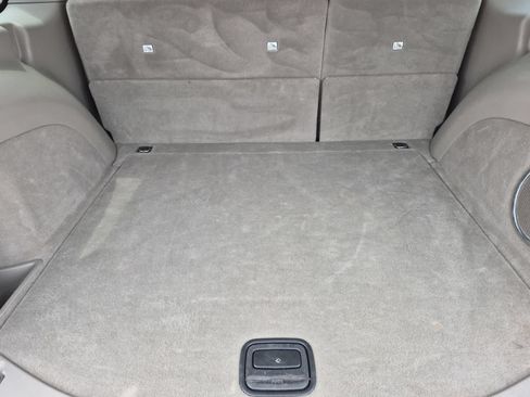 Used 2011 Jeep Grand Cherokee Laredo AWD/4WD image 35