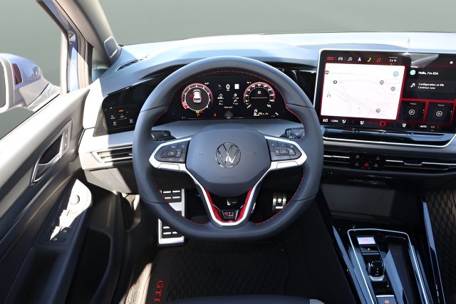 New 2026 Volkswagen GTI SE FWD image 15