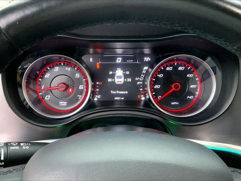Used 2022 Dodge Charger SXT w/ Leather Interior Group RWD image 24