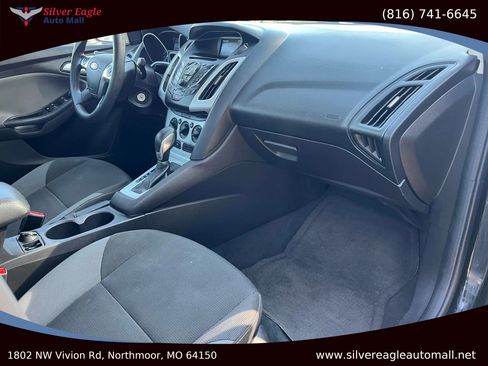 Used 2014 Ford Focus SE image 8