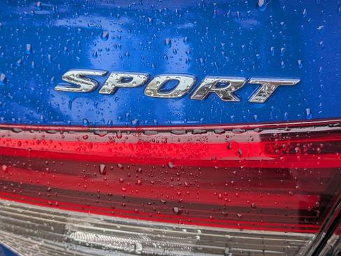 Used 2022 Honda Civic Sport image 31