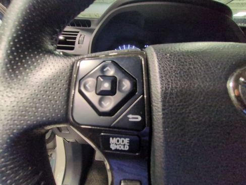 Used 2019 Toyota 4Runner Limited AWD/4WD image 12