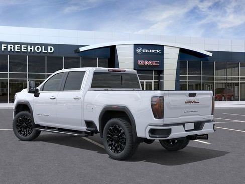 New 2025 GMC Sierra 2500 Denali w/ Denali Reserve Package image 3