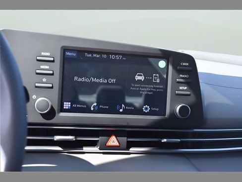 New 2026 Hyundai Elantra SE FWD image 21