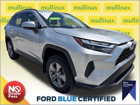 Used 2024 Toyota RAV4 XLE w/ Convenience Package image 1