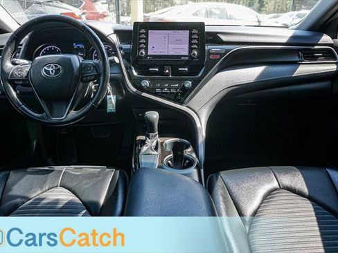Used 2021 Toyota Camry SE image 22