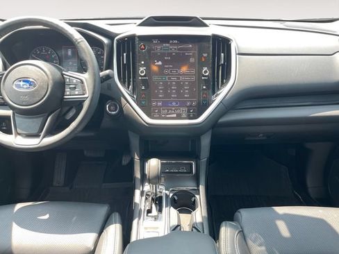 Used 2024 Subaru Ascent Limited w/ Technology Package AWD/4WD image 11