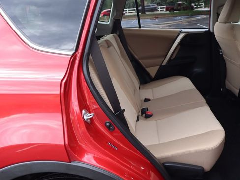 Used 2013 Toyota RAV4 XLE AWD/4WD image 21