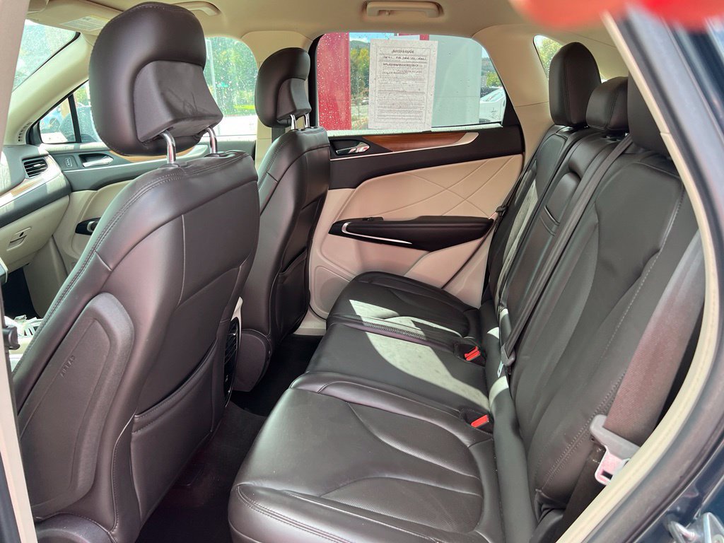 Used 2019 Lincoln MKC Select w/ Select Plus Package FWD image 9