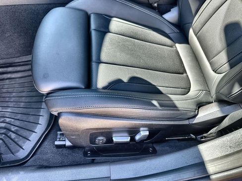 Used 2023 BMW 330i Sedan w/ Driving Assistance Package image 25