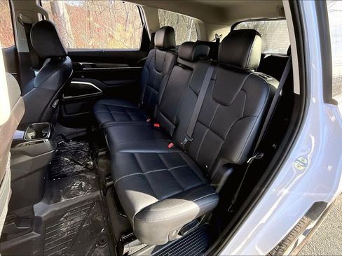Used 2022 Kia Telluride EX w/ Towing Package image 15