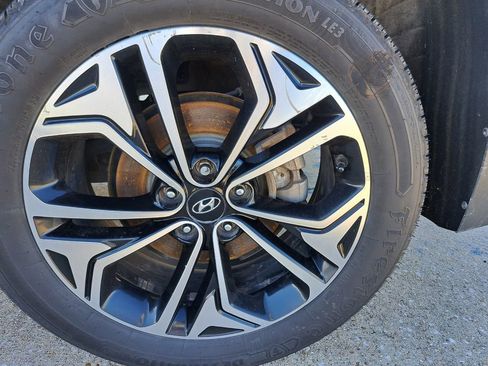 Used 2020 Hyundai Santa Fe SEL image 27