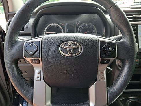 Used 2022 Toyota 4Runner TRD Sport w/ Technology Package AWD/4WD image 25