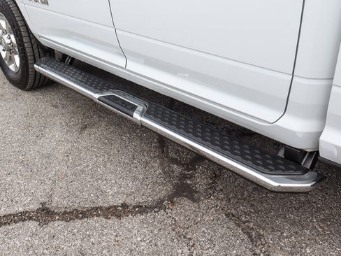 Used 2024 RAM 2500 Big Horn image 15