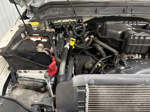 Used 2015 Ford F250 XL w/ Power Equipment Group image 22