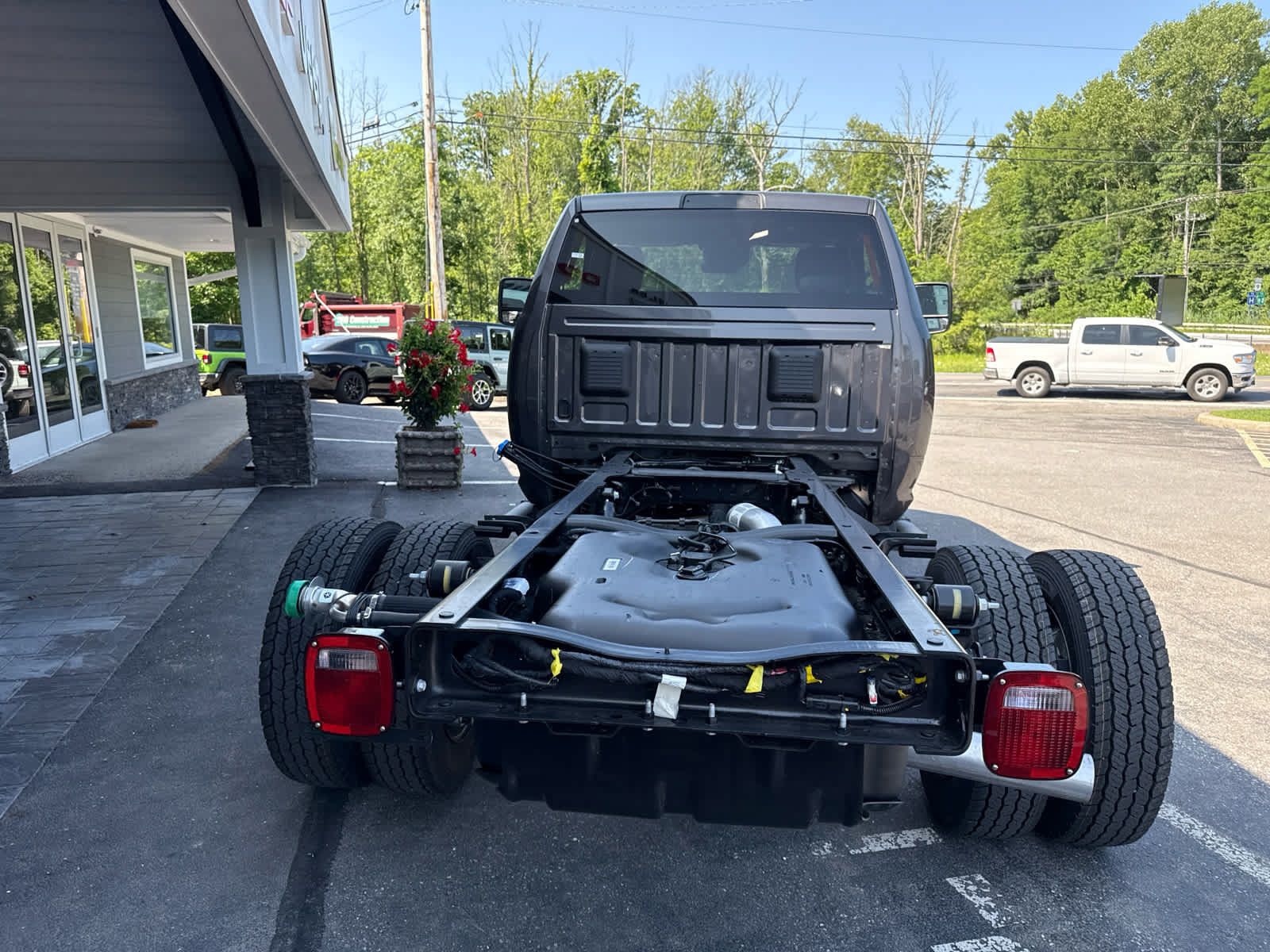 New 2026 RAM 5500 Tradesman AWD/4WD image 4