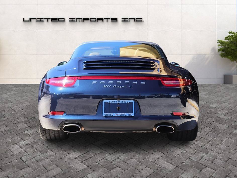 Used 2015 Porsche 911 Targa 4 AWD/4WD image 4