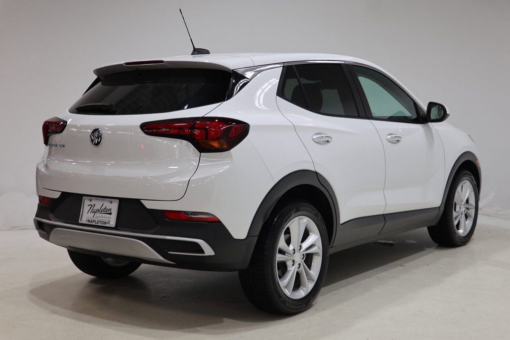 Used 2023 Buick Encore GX Preferred w/ Cold Weather Comfort Package FWD image 8