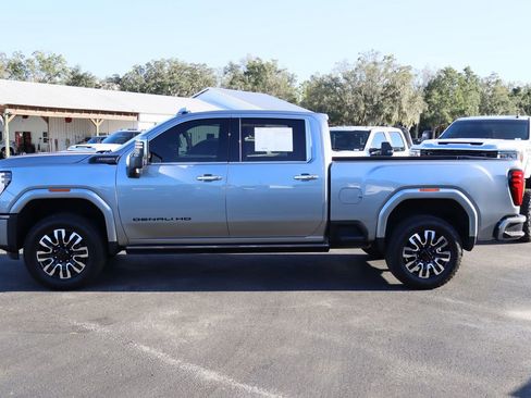 Certified 2025 GMC Sierra 2500 Denali Ultimate image 6