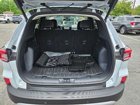 Certified 2025 Ford Escape Platinum w/ Class II Trailer Tow Package AWD/4WD image 10