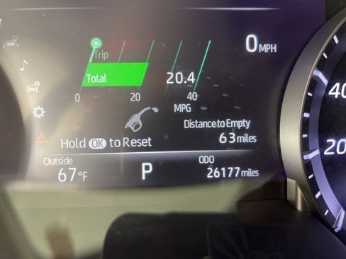 Certified 2023 Toyota Highlander XLE image 29