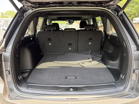 New 2026 Jeep Grand Cherokee Altitude AWD/4WD image 22